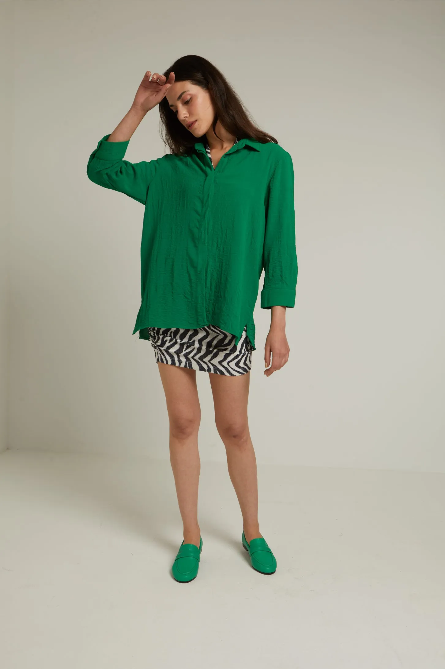 BASIC RELAXED FIT SHIRT - GREEN